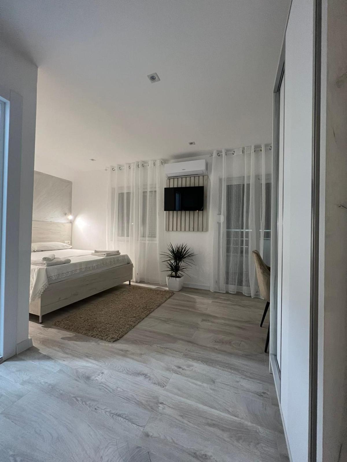 Apartments Hillside Ulcinj Luaran gambar